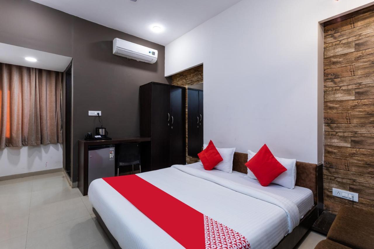 Oyo 75956 Hotel Grand Rourkela エクステリア 写真